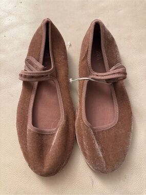 Zara Girls Mauve Velvet Mary Jane Flats